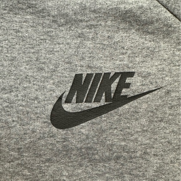 Nike Sweatshirt - Grey Size XS - Picture 4 of 7